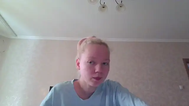 Snapshot of BabyyDolll_ chatting on February 2026 10:52:02 PM BabyyDolll online show from February 2026 10:52:02 PM