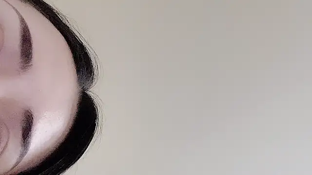 Snapshot of tongtongbaby chatting on February 2026 09:53:01 AM tongtongbaby online show from February 2026 09:53:01 AM