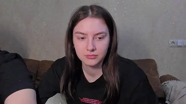 love lina muuur online show from February 2026 08:10:02 PM