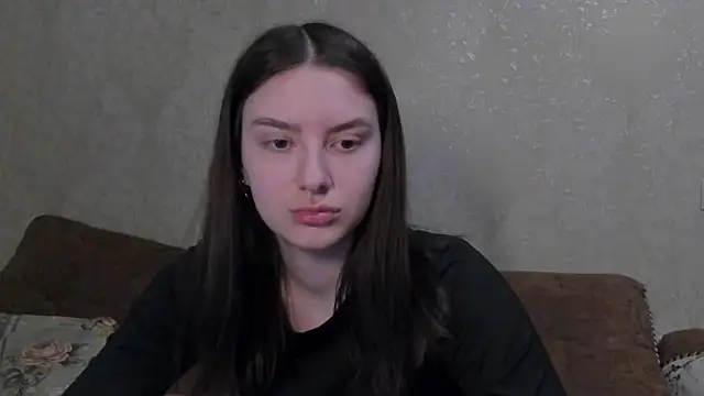 love lina muuur online show from March 2026 06:15:02 PM