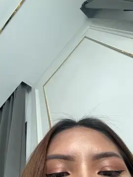 Alittleasaingirl online show from July 2026 04:01:01 AM