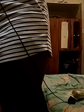 madgirl25 online show from February 2026 09:22:02 PM