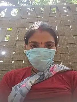 Snapshot of Seenu---Thakur chatting on June 2026 05:40:01 AM Seenu---Thakur online show from June 2026 05:40:01 AM