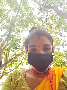 Snapshot of Seenu---Thakur chatting on July 2026 08:12:01 AM Seenu---Thakur online show from July 2026 08:12:01 AM