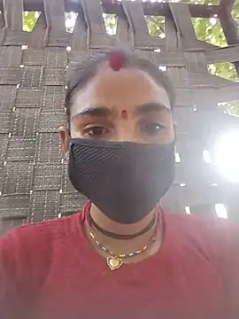 Snapshot of Seenu---Thakur chatting on June 2026 04:19:01 AM Seenu---Thakur online show from June 2026 04:19:01 AM
