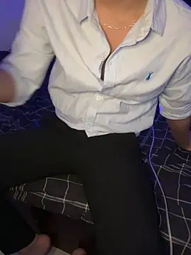 Snapshot of traidep3chan chatting on March 2026 01:25:01 PM traidep3chan online show from March 2026 01:25:01 PM