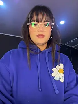 Mia noiir online show from February 2026 03:50:01 AM