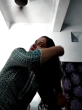 Anushka Singh0 online show from April 2026 07:44:01 AM