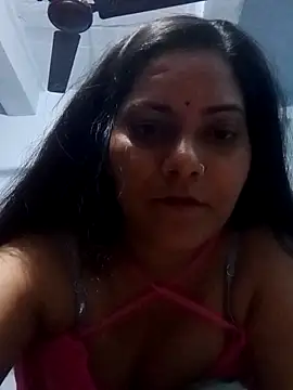 Anushka Singh0 online show from March 2026 05:28:01 PM