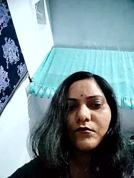 Anushka Singh0 online show from April 2026 04:13:02 PM