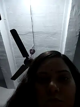 Anushka Singh0 online show from April 2026 04:41:01 PM