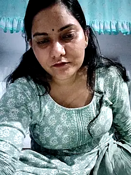 Anushka Singh0 online show from April 2026 05:41:02 PM