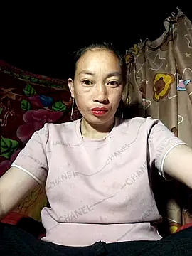 Susuu5790 online show from April 2026 07:31:02 PM