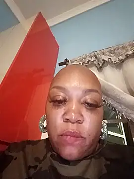 Queenxxxjesy online show from April 2026 04:45:01 PM