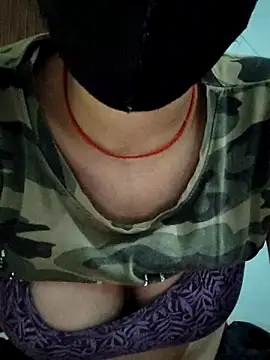 Sexy-Sandhya  online show from March 2026 06:36:01 PM