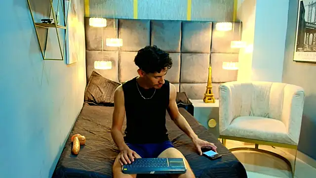 skinny jean  online show from April 2026 09:08:02 PM