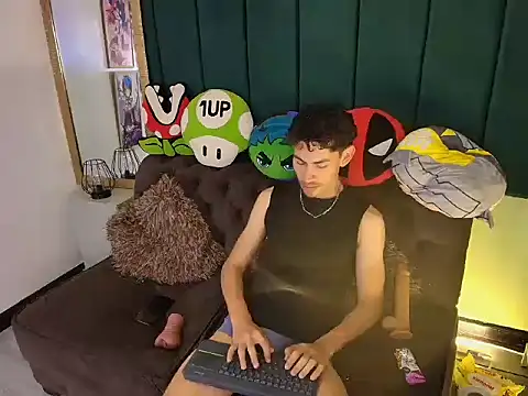 skinny jean  online show from March 2026 09:32:02 PM