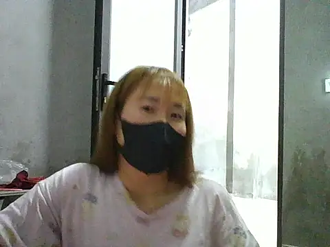 Yuki-babi2k online show from February 2026 03:56:01 PM