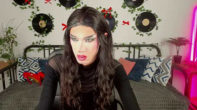 MadisonEsprit online show from April 2026 05:03:01 AM