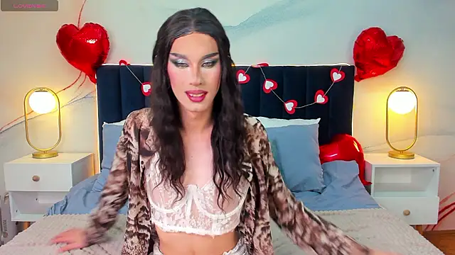 Snapshot of MadisonEsprit chatting on February 2026 10:12:01 AM MadisonEsprit online show from February 2026 10:12:01 AM