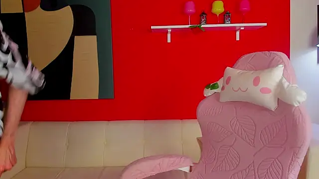 MadisonEsprit online show from April 2026 03:09:01 AM