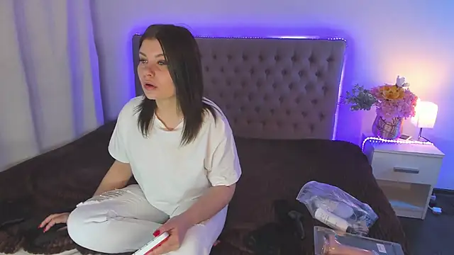 AmandaHoppe online show from June 2026 04:40:03 AM