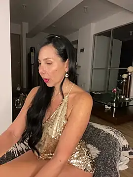 Snapshot of caritoo21 chatting on July 2026 01:34:02 AM caritoo21 online show from July 2026 01:34:02 AM