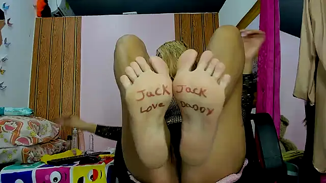 abigail sandoval online show from March 2026 01:44:01 PM