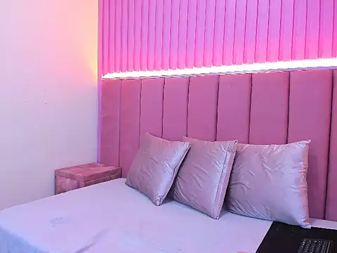 LolaWhite online show from March 2026 02:27:02 AM