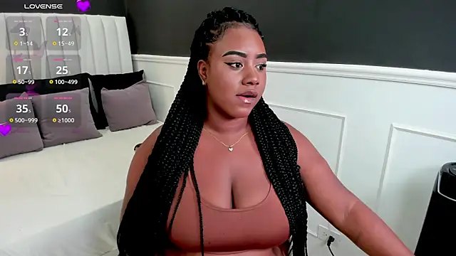 laia fisher  online show from May 2026 10:24:01 PM