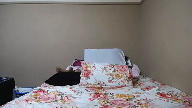 KinkyPxx online show from March 2026 08:03:01 PM