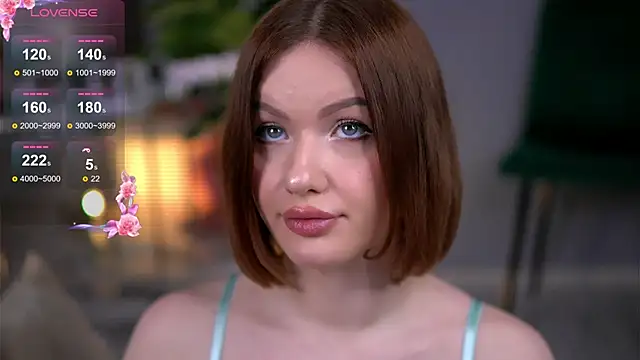 Snapshot of CrystalMo0n chatting on February 2026 08:19:02 PM CrystalMo0n online show from February 2026 08:19:02 PM