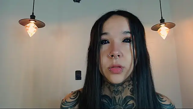 alien eyes09 online show from February 2026 02:12:02 AM