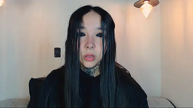 alien eyes09 online show from March 2026 02:08:01 AM