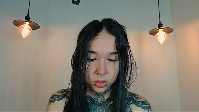 alien eyes09 online show from February 2026 02:11:01 AM