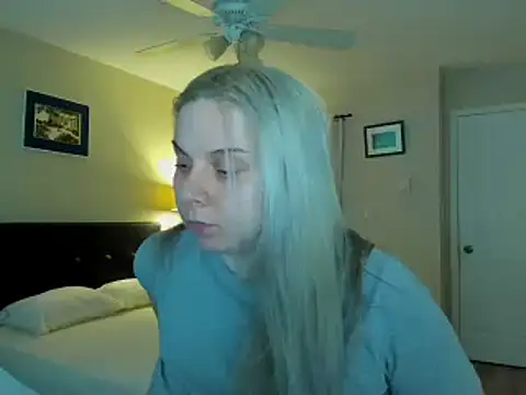 i love iva online show from February 2026 10:40:02 PM