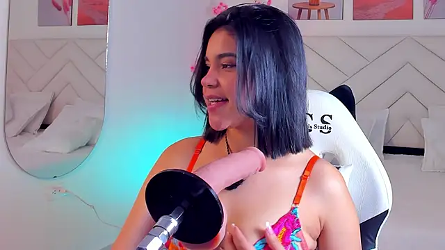 Rose jener06 online show from July 2026 12:10:01 AM