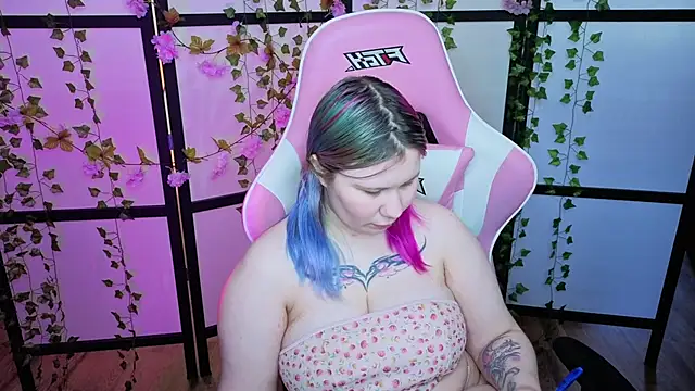 kitsune little online show from May 2026 12:33:02 PM