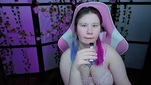 kitsune little online show from May 2026 10:38:02 PM