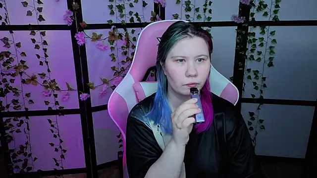 kitsune little online show from May 2026 08:02:01 AM