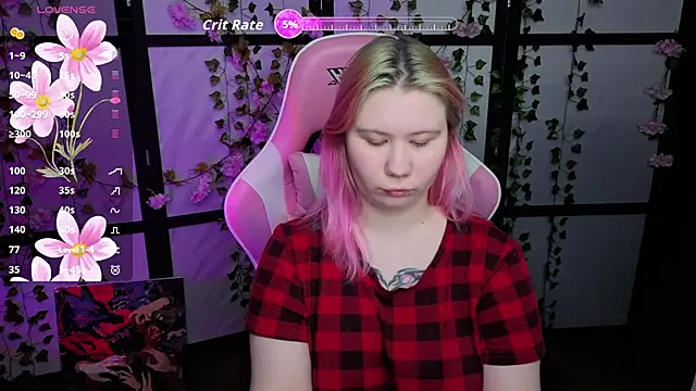 kitsune little online show from April 2026 09:39:33 PM