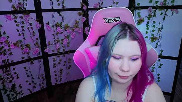 kitsune little online show from June 2026 12:32:02 AM