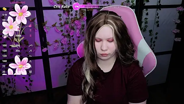 kitsune little online show from April 2026 08:33:02 PM
