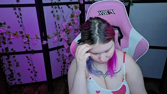 kitsune little online show from June 2026 01:28:02 AM