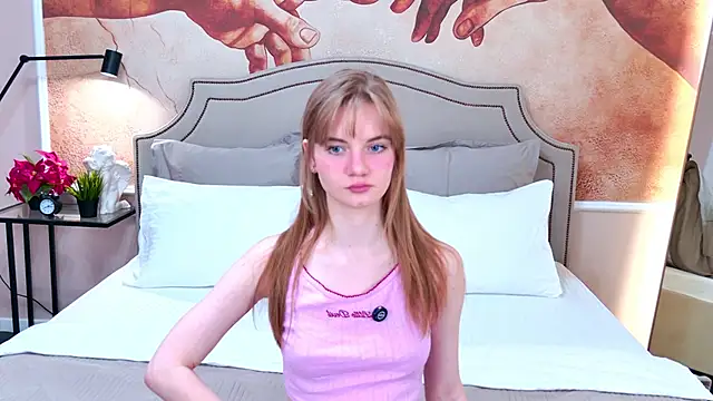 ElfieWhite online show from March 2026 03:16:02 PM