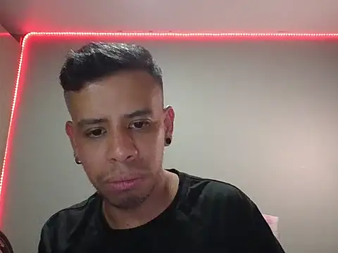 Snapshot of WILD_BIGCOCK35 chatting on March 2026 02:18:02 AM WILD BIGCOCK35 online show from March 2026 02:18:02 AM