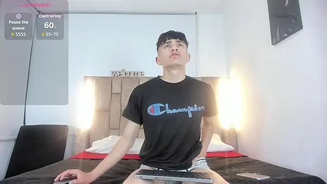 Noir Sebas online show from April 2026 03:44:02 AM