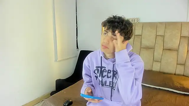 Snapshot of Noir_Sebas chatting on February 2026 03:06:01 AM Noir Sebas online show from February 2026 03:06:01 AM