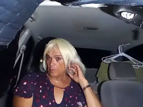 Snapshot of dustbunny64 chatting on July 2026 04:58:02 AM dustbunny64 online show from July 2026 04:58:02 AM