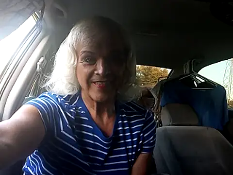 dustbunny64 online show from April 2026 01:59:01 AM